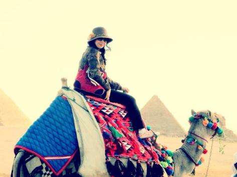 alt="camel ride in egrypt"